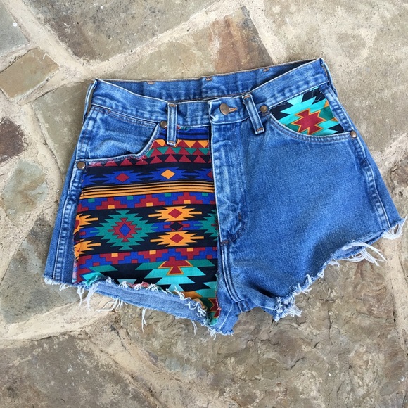 Wrangler Pants - Vintage high waisted Aztec wrangler cut off shorts